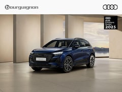 Audi Q4 e-tron - 40 | S edition | 204 PK | 20 inch velgen | Privacyglas | Zwart Optiek Plus | Trekhaak |