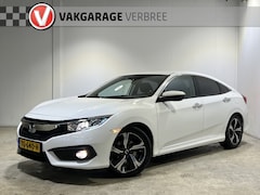 Honda Civic - 1.5 i-VTEC Comfort | Navigatie | LM Velgen 17" | Voorstoelen Verwarmd | Cruise Control Ada