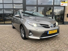 Toyota Auris Touring Sports - 1.8 Hybrid Lease, Panodak, Navi, Camera