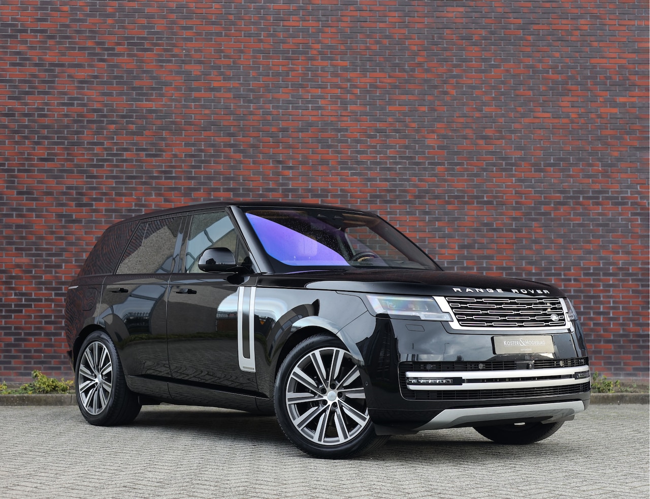 Land Rover Range Rover - D350 Autobiography | Trekhaak - Vierwielbesturing - Meridian 3D - AutoWereld.nl
