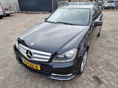 Mercedes-Benz C-klasse Estate - 180 Avantgarde Aut. EXPORT