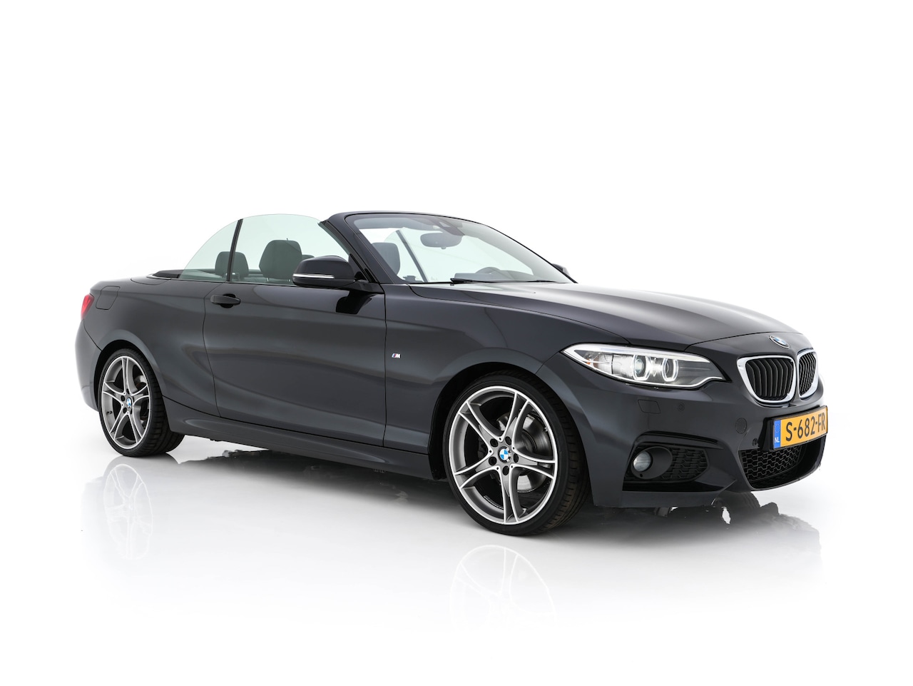 BMW 2-serie Cabrio - 220d Sport M-Sportpack Aut. *FULL-LEATHER | XENON | HARMAN/KARDON | MEMORY-PACK | HEATED-S - AutoWereld.nl