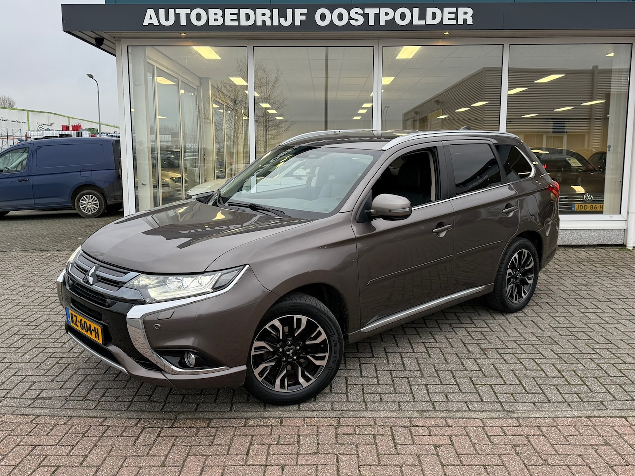 Mitsubishi Outlander - 2.0 PHEV Premium 2.0 PHEV Premium - AutoWereld.nl