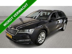 Skoda Superb Combi - 2.0 TDI Automaat Bus. Ed. Plus / Panoramadak / Navigatie / Airco-ecc./ Pdc+Camera / Comfor