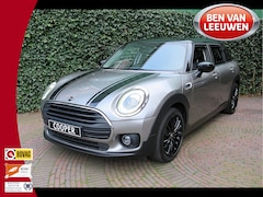 MINI Clubman - 1.5 Cooper Chili F54 met LED, Navi, Keyless, PDC en 17"