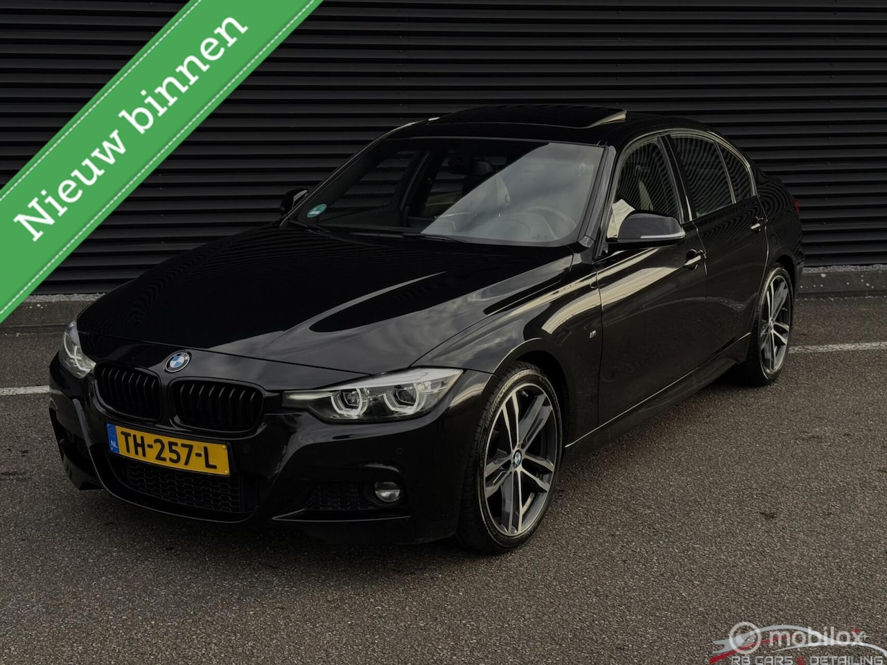 BMW 3-serie - 320i M Sport Edition 320i M Sport Edition, Dakraam, HiFi, Keyless - AutoWereld.nl