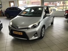 Toyota Yaris - 1.5 Full Hybrid Dyn