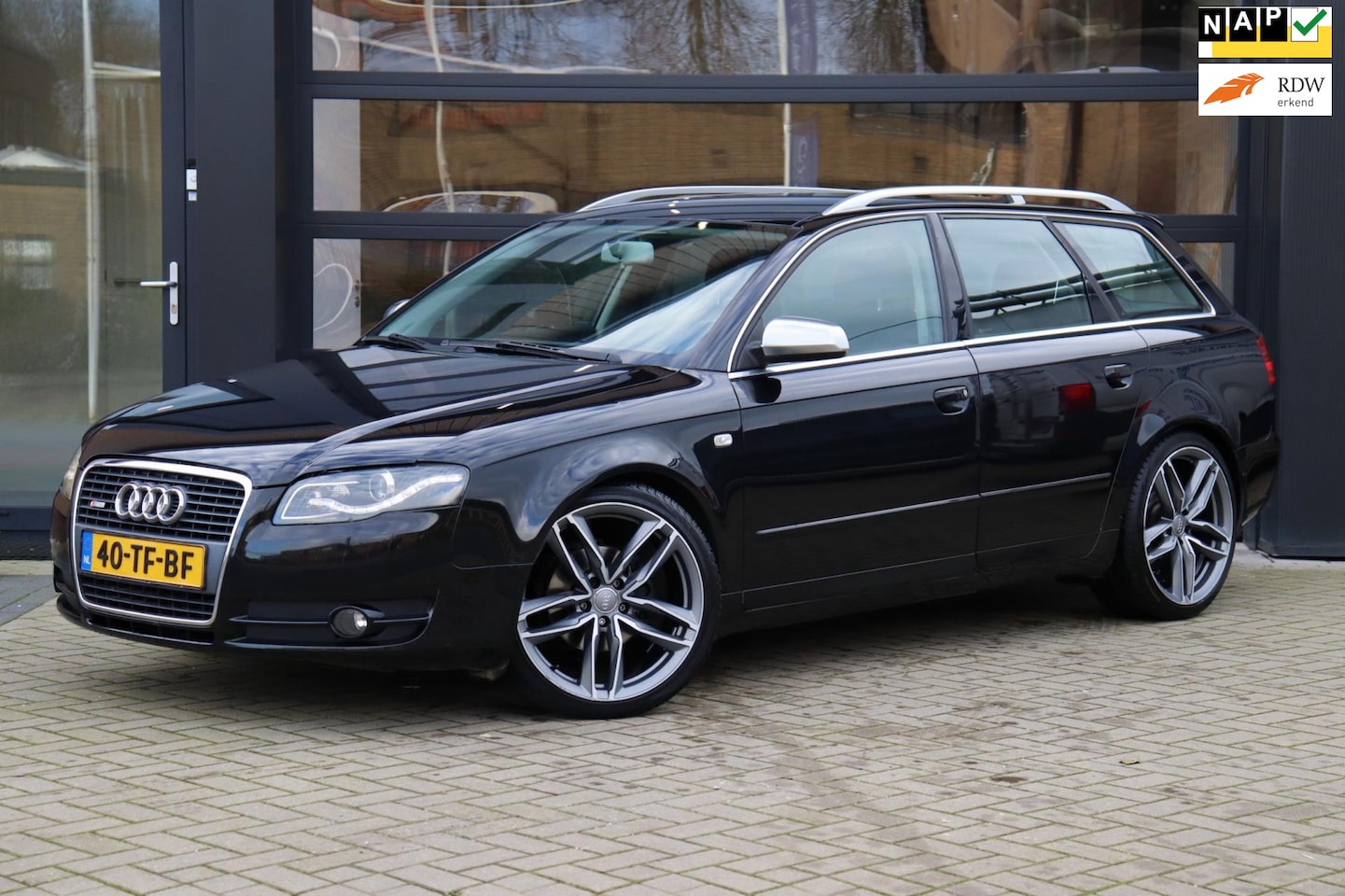 Audi A4 Avant - 2.0 Pro Line Business | NAP | Navi | Clima | Harman/Kardon | Trekhaak | Cruise - AutoWereld.nl