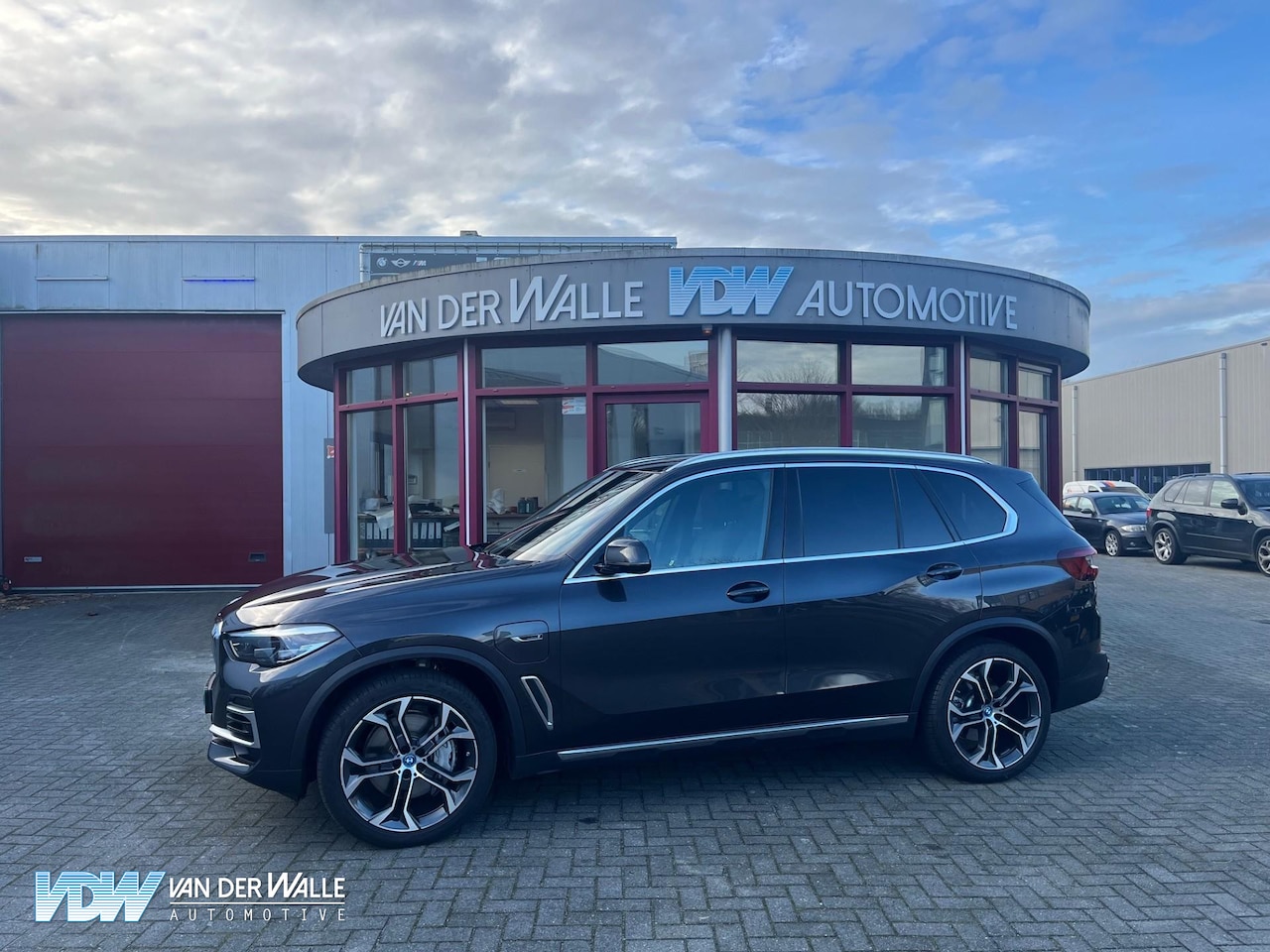 BMW X5 - xDrive45e High Executive BTW Auto, Pano, HUD, Adaptive Cruise, Carplay, - AutoWereld.nl