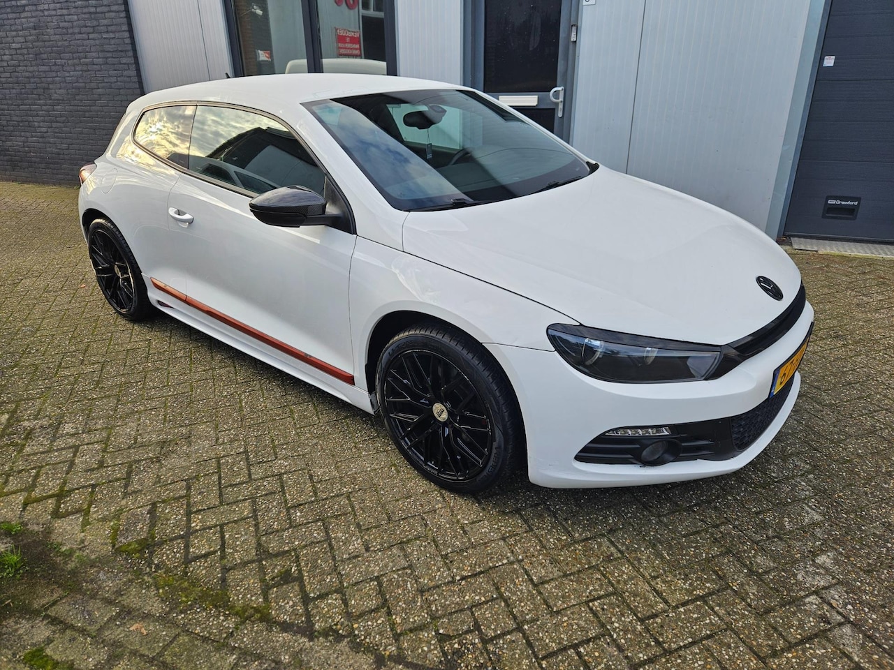 Volkswagen Scirocco - 2.0 TSI Highline|Clima|Navi|Nw Apk - AutoWereld.nl