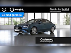 Mercedes-Benz CLA-Klasse - 200 Luxury Line | Trekhaak | Stoelverwarming | Sfeerverlichting | Widescreen |