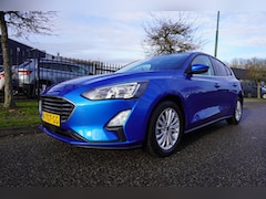Ford Focus - 1.0 EcoBoost Hybrid 125pk Titanium X Buss B&O Sound Navi Winter Pack