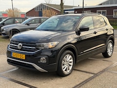 Volkswagen T-Cross - 1.0 TSI Life Digital dash Adaptive cruise PDC Carplay