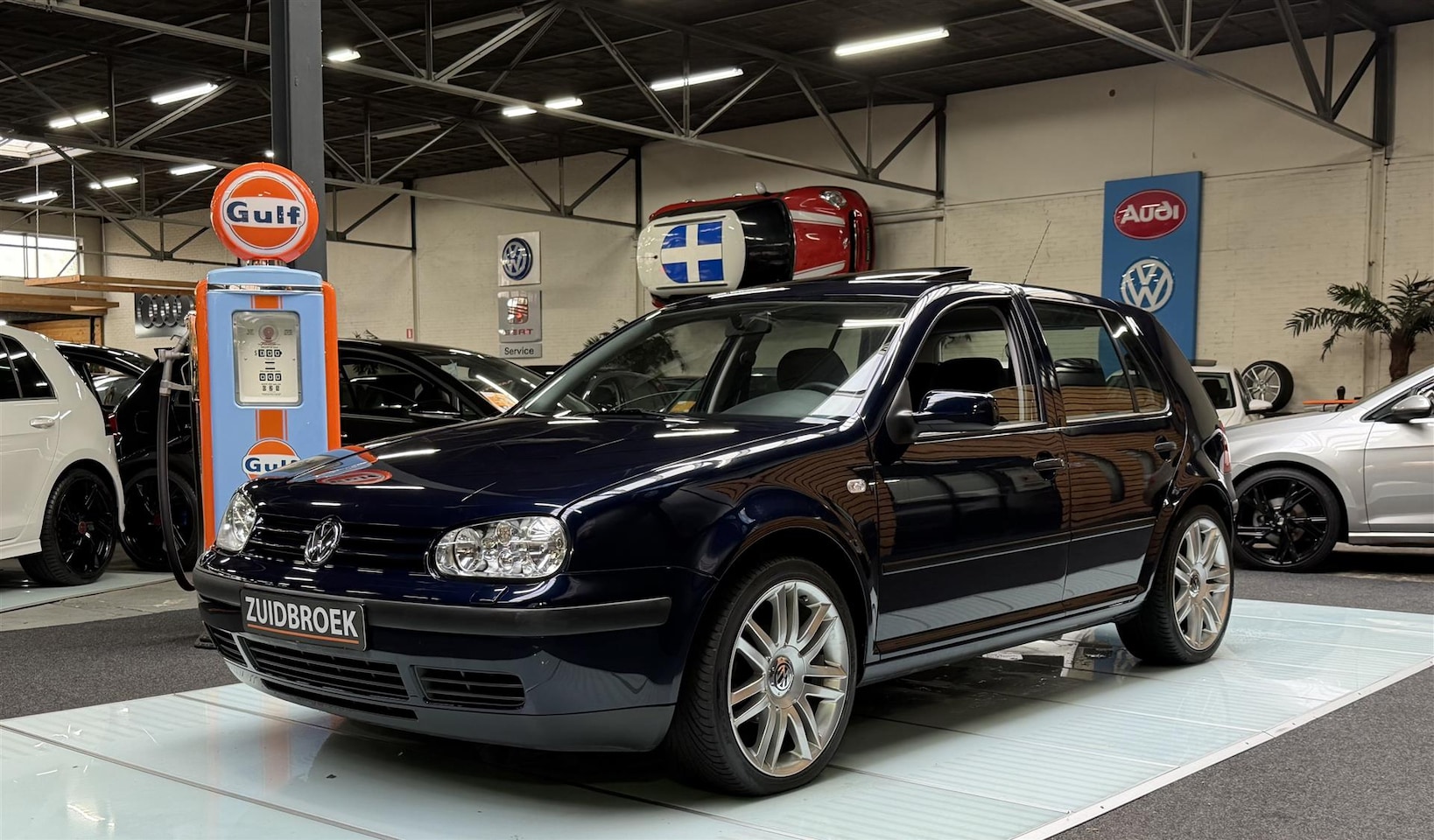 Volkswagen Golf - IV 1.4 38DKM!! UNIEK!! Dak!! Stoelverwarming!! - AutoWereld.nl