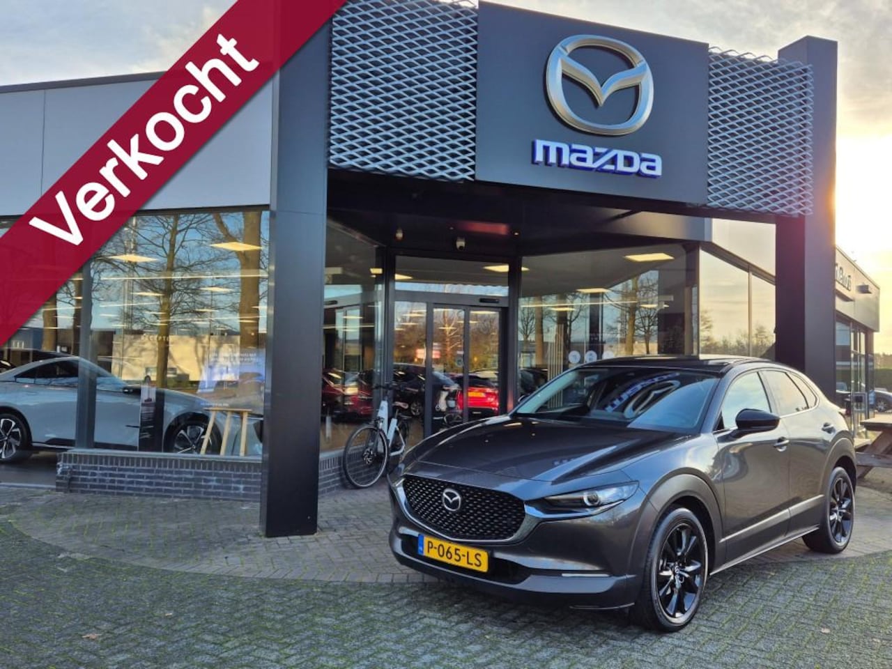 Mazda CX-30 - E-SKYACTIV-X 186 6AT M-HYBRID HOMURA / Trekhaak - AutoWereld.nl