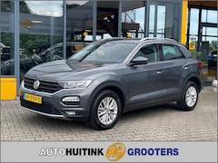 Volkswagen T-Roc - 1.0 TSI Style - App Connect - Adaptive cruise - Sensoren