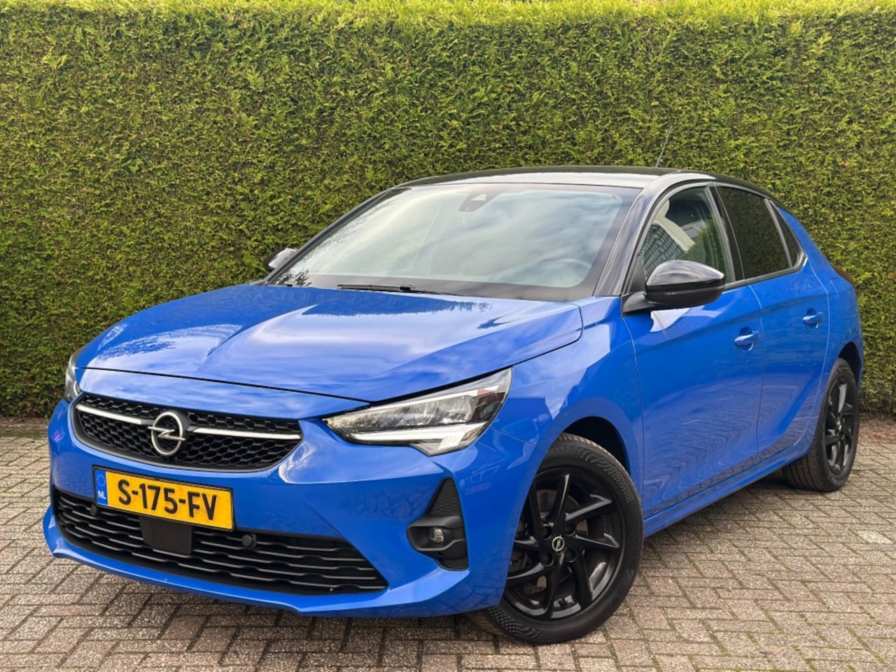 Opel Corsa - 1.2 GS Line Nieuw Model Apple CarPlay  Stuur/Stoelverwarming  PDC - AutoWereld.nl