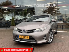Toyota Auris Touring Sports - 1.8 Hybrid Executive