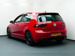 Volkswagen Golf - 1.5 150PK TSI Highline Business R-Line. Camera, Adap Cruise, 18"LMV, StoelVerw, Haak 1500k