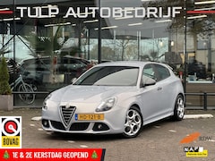 Alfa Romeo Giulietta - 1.4 T Sprint Automaat Zeer mooi Dealer