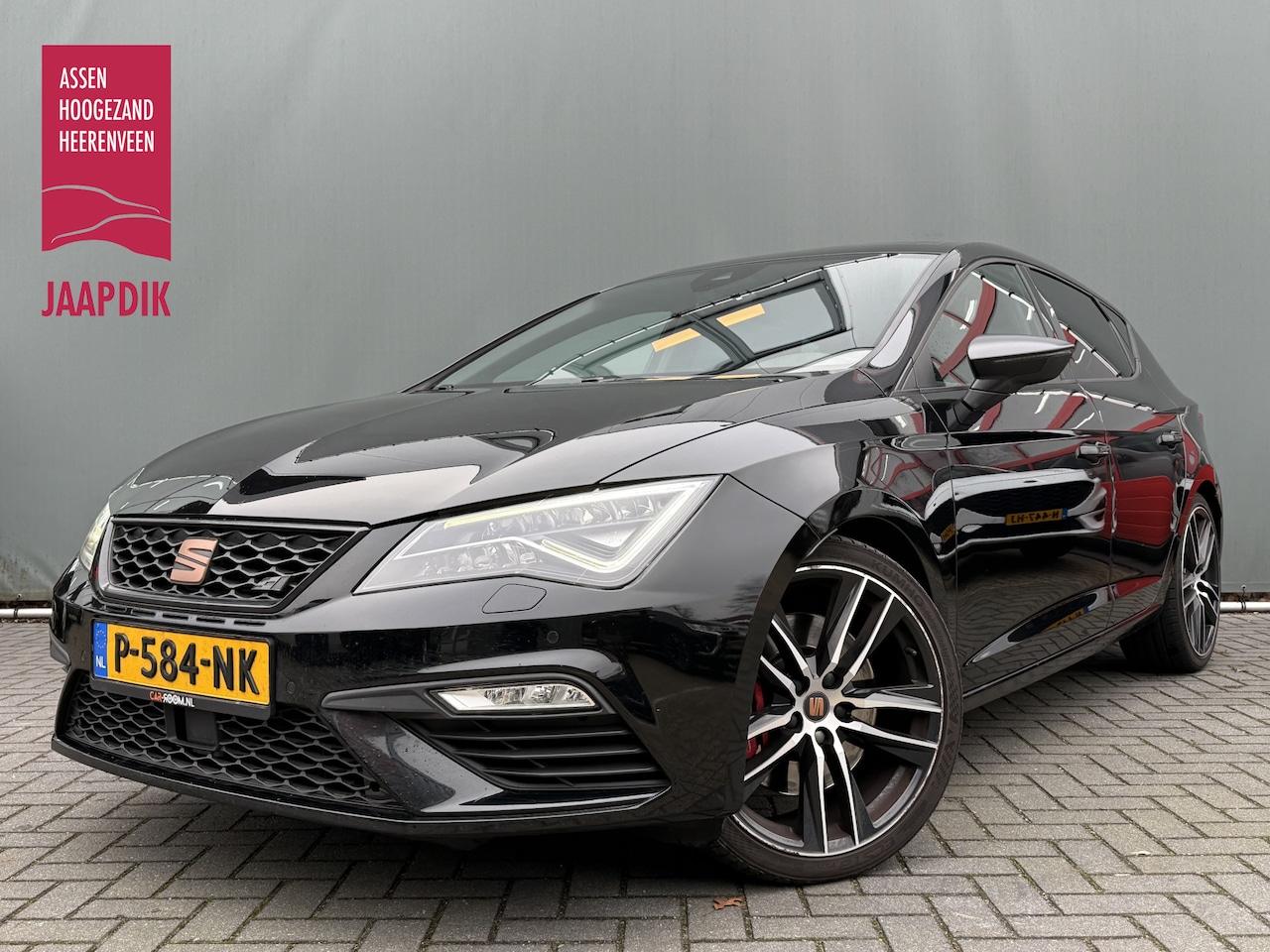 SEAT Leon - BWJ 2018 2.0 TSI CUPRA 300 PK AUTOMAAT | PANODAK | FULL LED | STOELVERW. | ALCANTARA | ADA - AutoWereld.nl