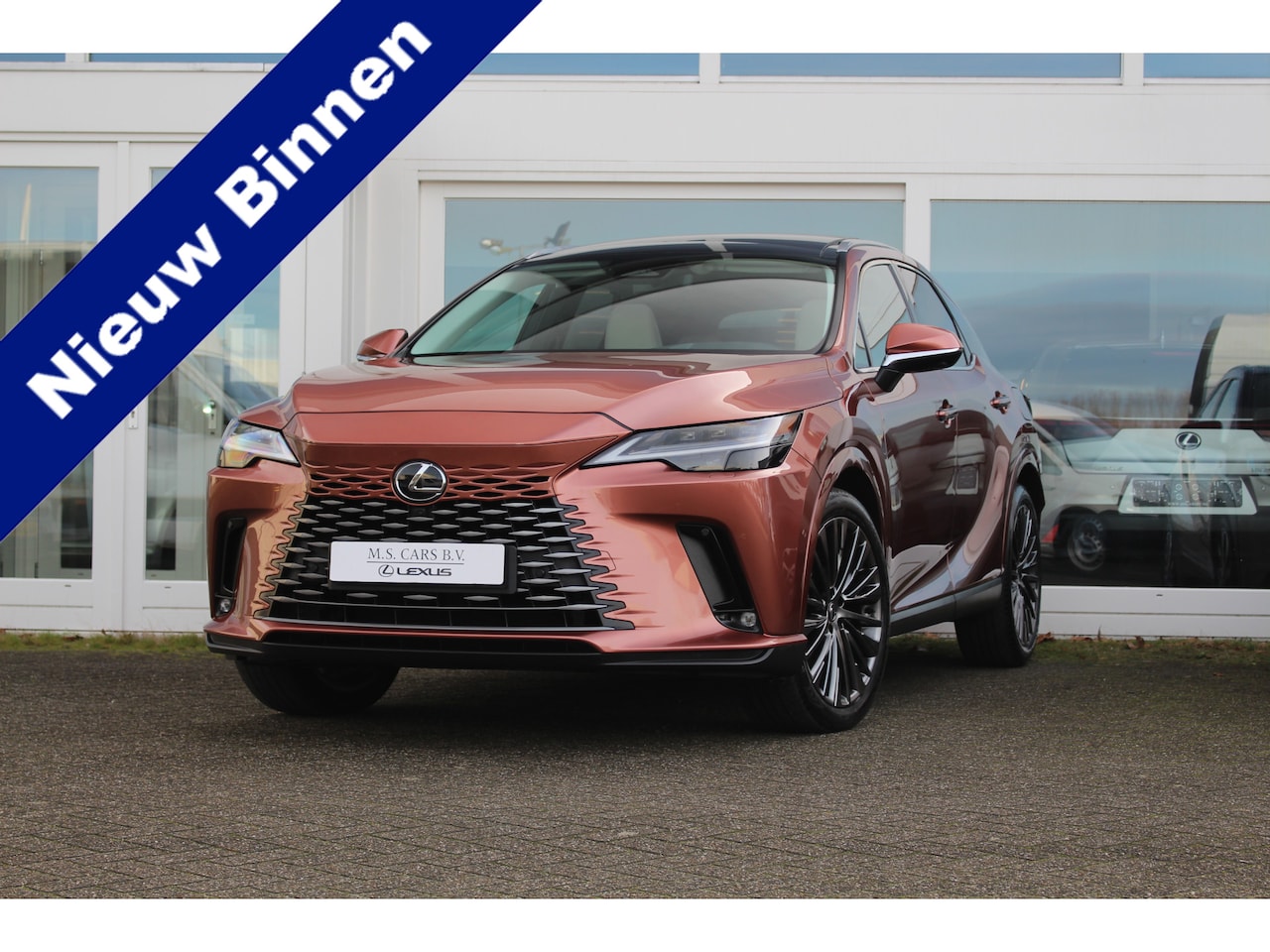 Lexus RX 450h - 450h+ Plug-in Hybrid President Line I Pano I Mark Lev. I Garantie - AutoWereld.nl