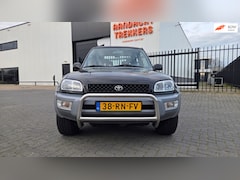 Toyota FunCruiser RAV4 - 2.0i Hardtop