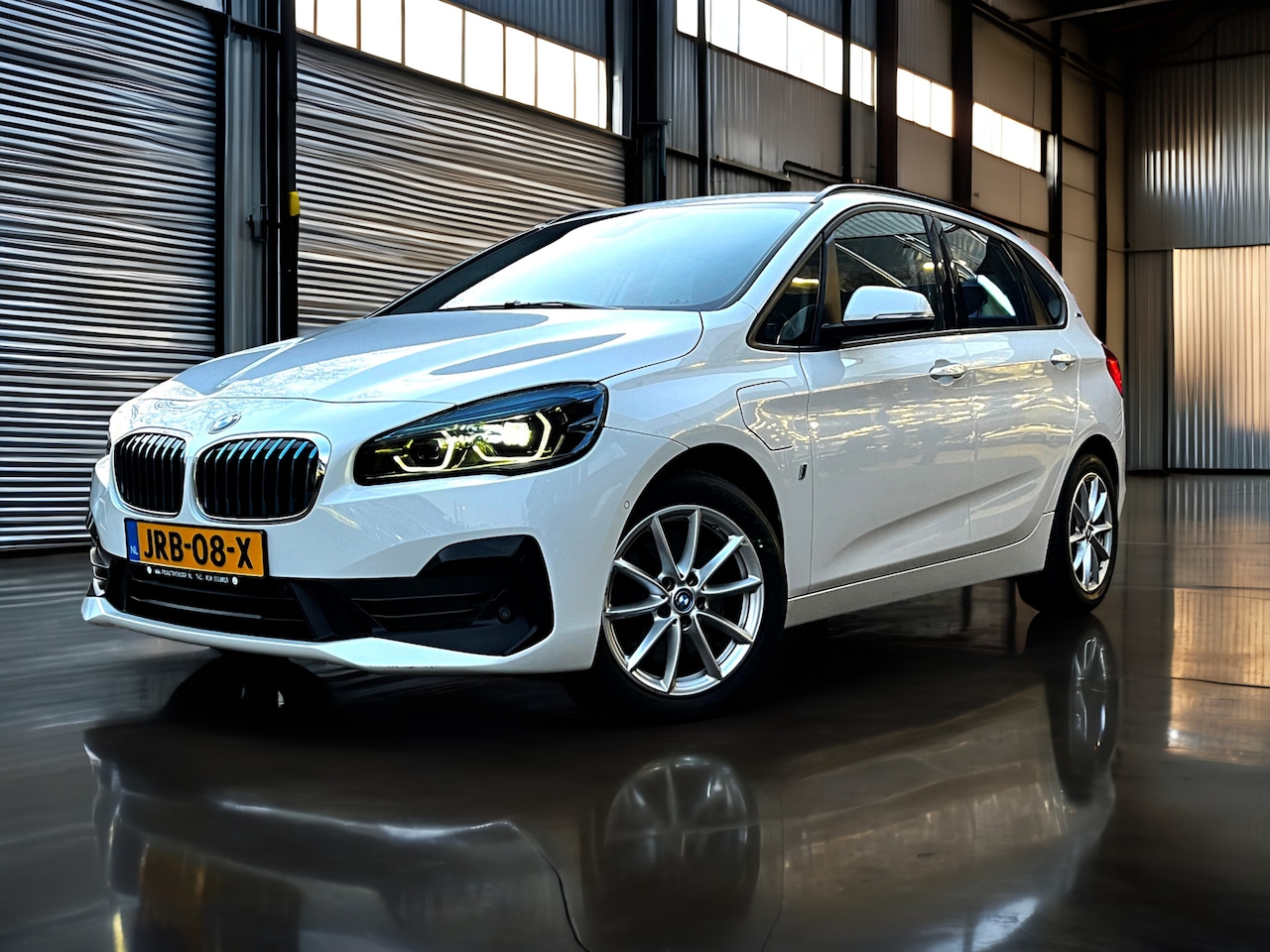 BMW 2-serie Active Tourer - 225xe iPerformance eDrive Edition Navi_Cruise_LEDStoelverw - AutoWereld.nl