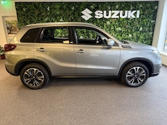 Suzuki Vitara - fabrieksgar. t/m 23-11-2033 1.5 Hybrid Style Clima LMV CC Navi PDC V+A Apple-Android