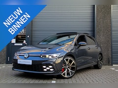 Volkswagen Golf - 1.4 eHybrid GTE Panorama dak | IQ verlichting | LED verstralers | Full option