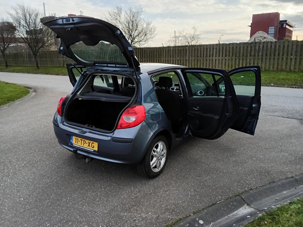 Renault Clio - 1.4-16V Exception