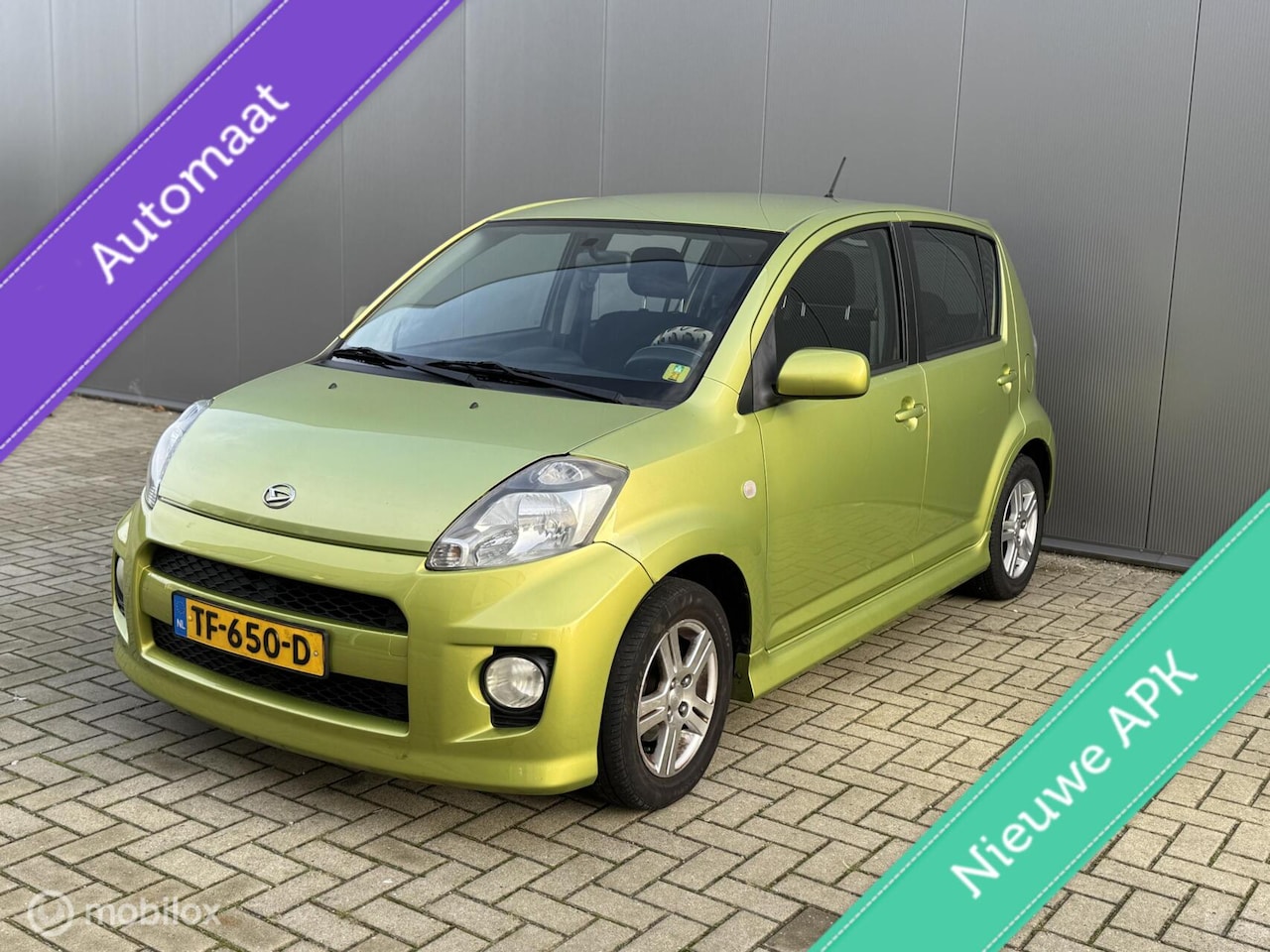 Daihatsu Sirion 2 - 1.3-16V Prestige 1.3-16V Prestige, AUTOMAAT, A/C, Elektr. R - AutoWereld.nl
