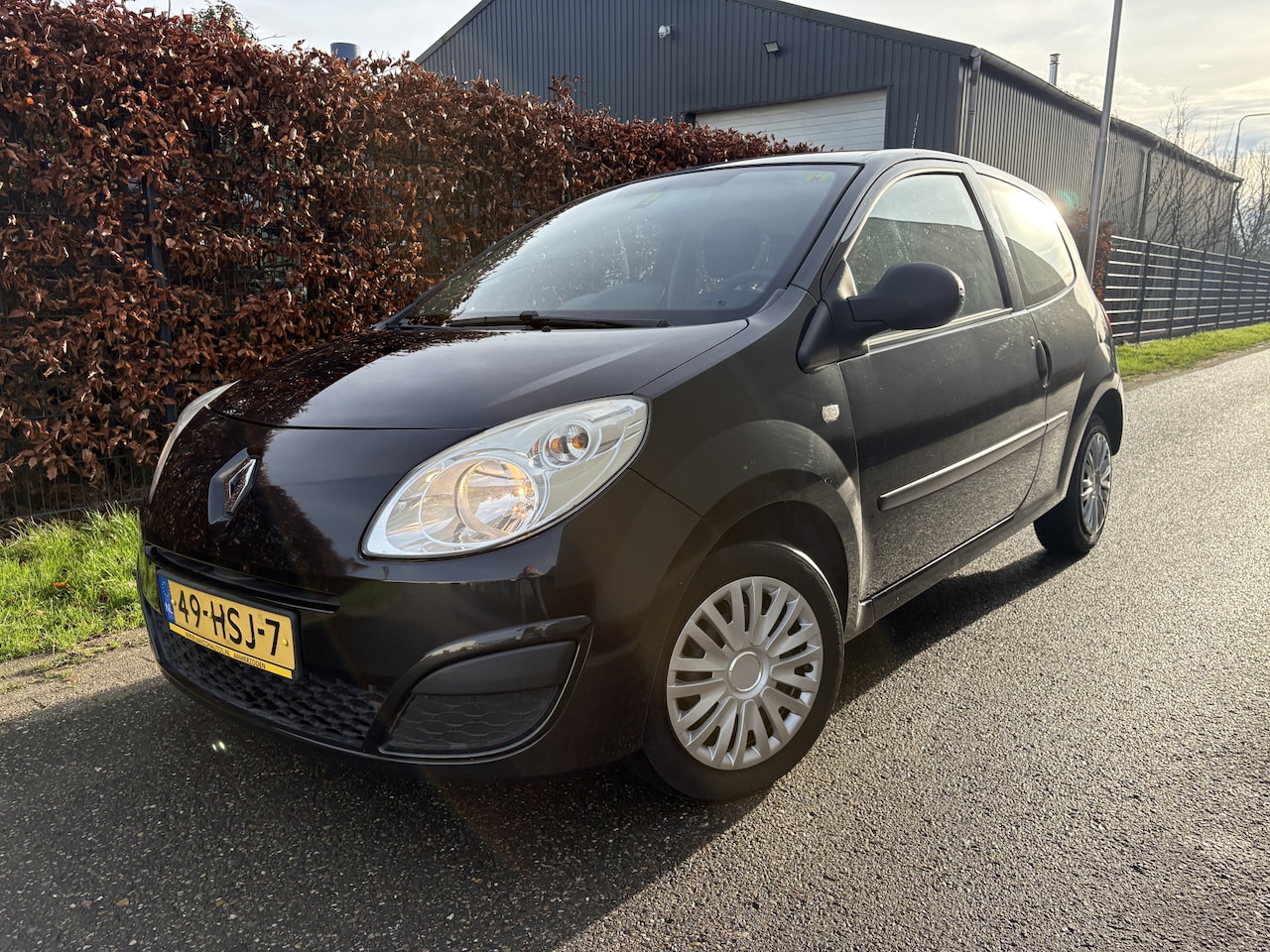 Renault Twingo - 1.2 Authentique / AIRCO / NIEUWE APK - AutoWereld.nl