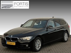 BMW 3-serie Touring - 318i Centennial Executive NL-AUTO | NAVI | CRUISE