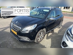 Peugeot 2008 - 1.2 VTi Allure Pack Premium Plus NL-AUTO | 1 STE EIGENAAR | TREKHAAK |