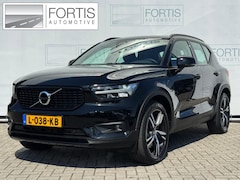 Volvo XC40 - 1.5 T4 Recharge R-Design Expression NL AUTO | CAMERA | PANO | 5x voorraad