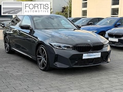 BMW 3-serie - 320d xDrive M-SPORT * LED, NAVI+, HALF-LEDER, HuD, ACC, 19-inch LMV, DRAVIT GRAU * 1e EIG