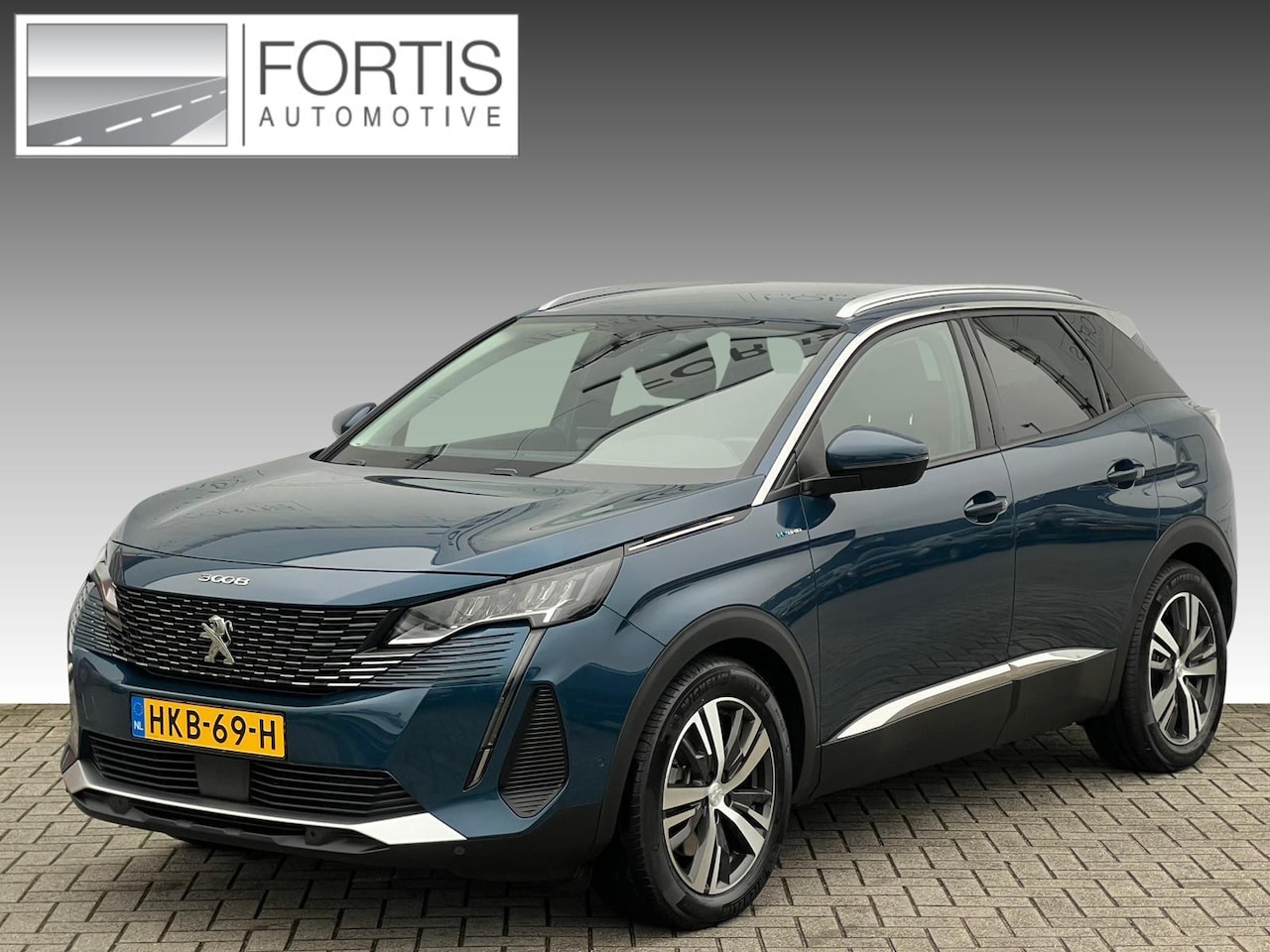 Peugeot 3008 - 1.6 HYbrid 225 Blue Lease Allure CAMERA | CARPLAY | CRUISE | - AutoWereld.nl