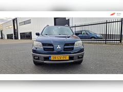 Mitsubishi Outlander Sport - 2.0 4WD Warrior