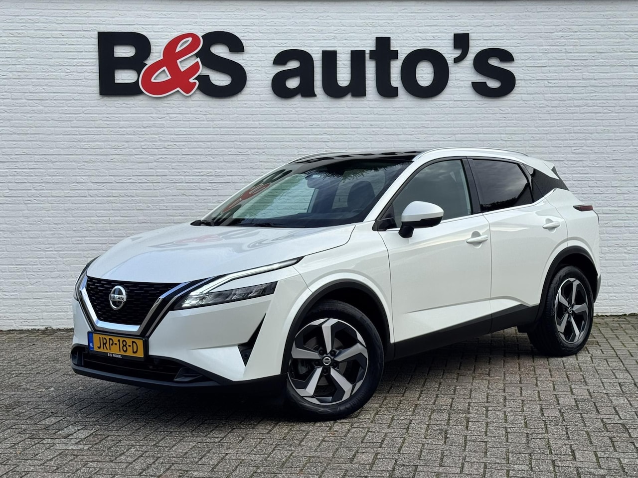 Nissan Qashqai - 1.3 MHEV Xtronic Business Premium Automaat Full LED Adaptive cruise Climate Stoel- en stuu - AutoWereld.nl