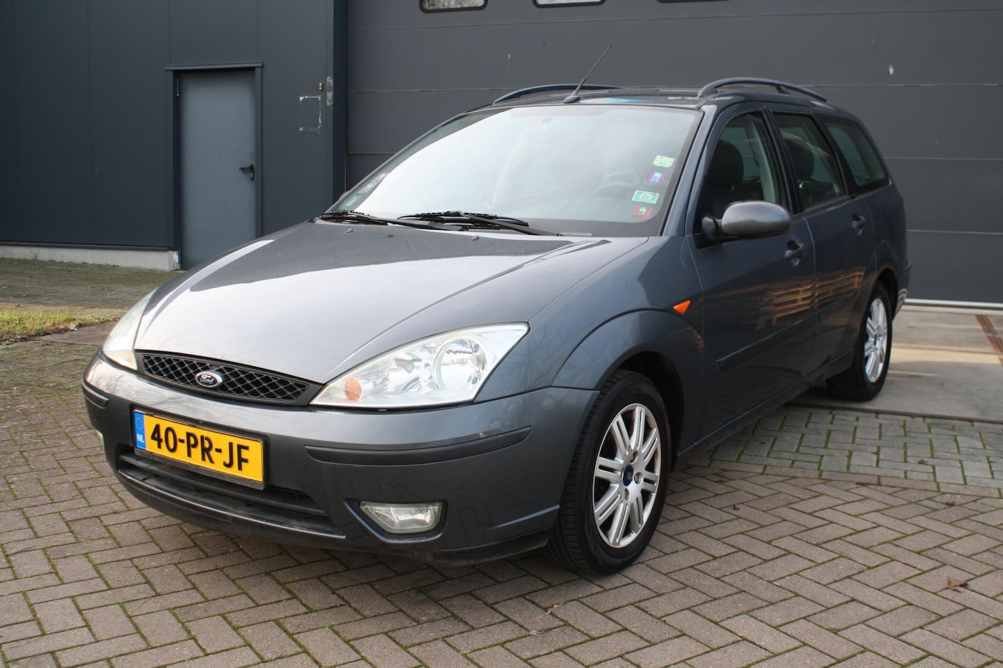 Ford Focus Wagon - 1.6-16V Futura 1.6-16V Futura - AutoWereld.nl