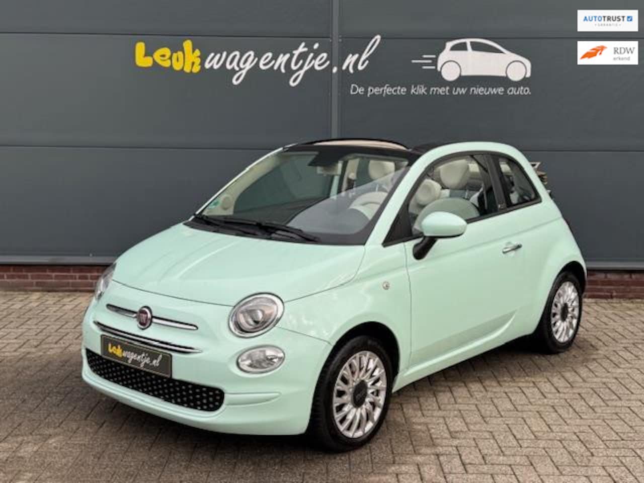 Fiat 500 C - 1.0 Hybrid Lounge Cabrio *carplay *cruise *p-sens - AutoWereld.nl
