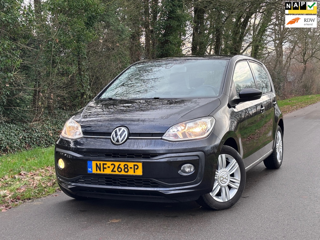 Volkswagen Up! - 1.0 BMT high up! | Cruise + Stoelverwarming + 1e Eigenaar Nu € 6.500,-!!! - AutoWereld.nl