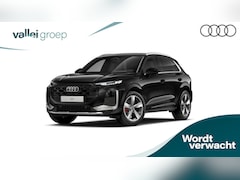 Audi Q3 - e-hybrid 272 PK S edition | MMI experience pro | Panorama-glasdak | Techniekpakket Pro |