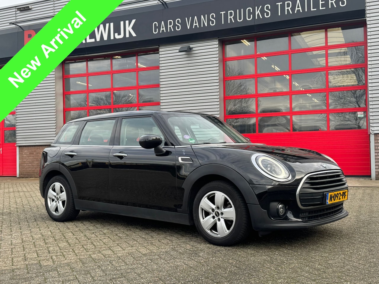 MINI Clubman - ONE 1.5 APK 09-12-2027 - AutoWereld.nl