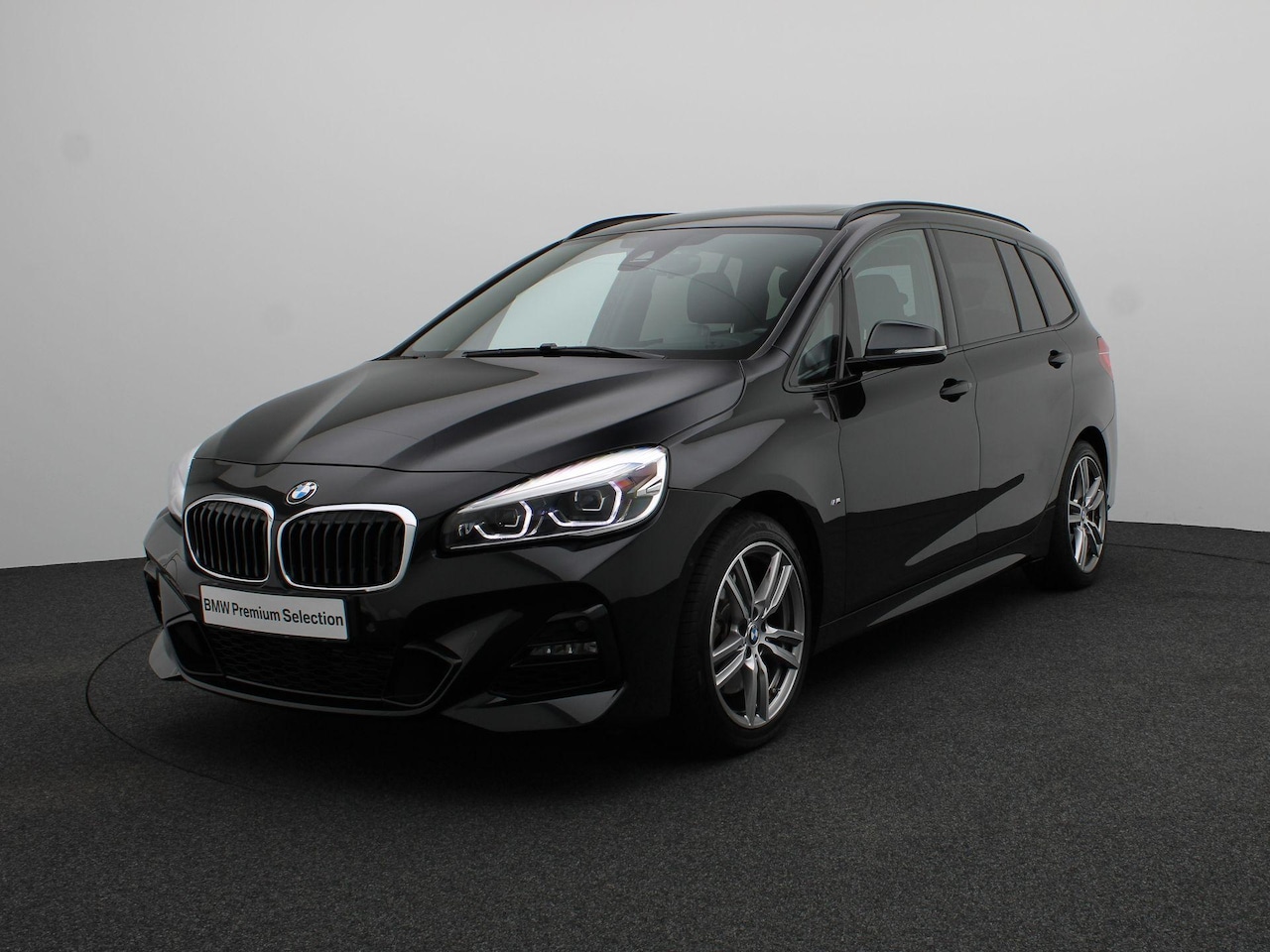 BMW 2-serie Gran Tourer - 220i High Executive | M Sportpakket | Audio Media Pack | Comfort Pack | Parking Pack | 7p. - AutoWereld.nl