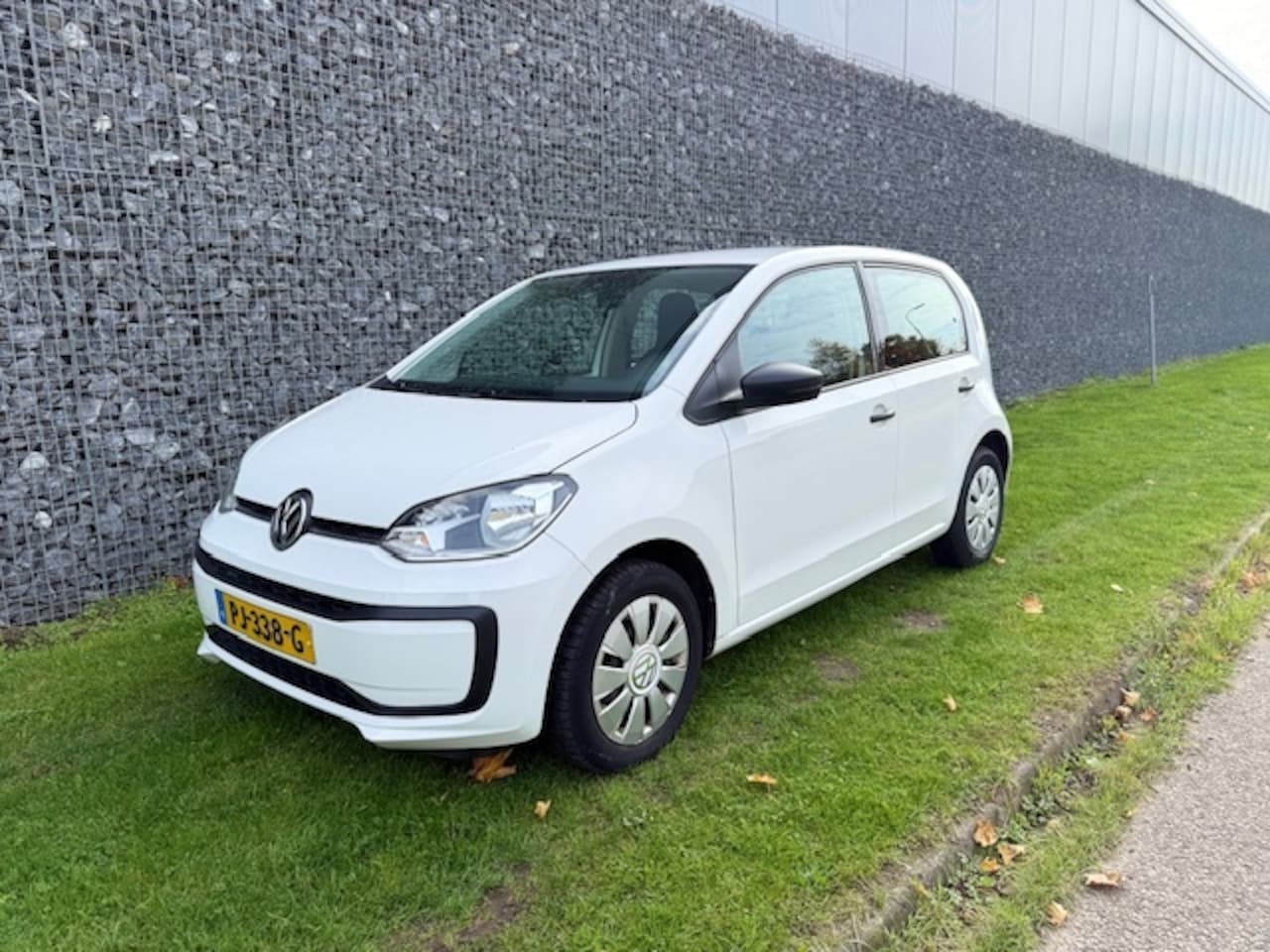 Volkswagen Up! - 1.0 BMT take up! 5Drs/Airco - AutoWereld.nl