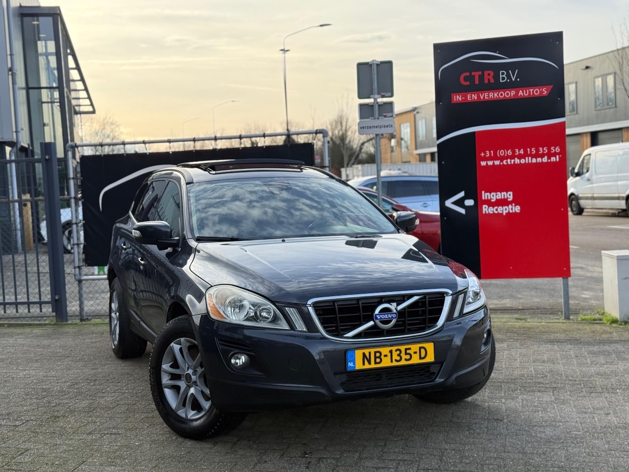 Volvo XC60 - 2.4D AWD 5Cilinder Summum (bj 2009) PANO|AUTOMAAT|NAVI|PDC - AutoWereld.nl