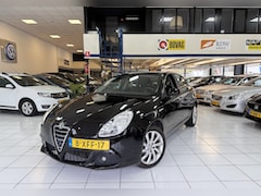 Alfa Romeo Giulietta - 1.4 T Distinctive Bovag Garantie Airco