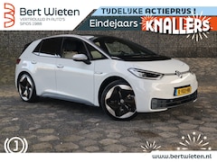 Volkswagen ID.3 - First Max 58 kWh | Trekhaak | LED | Comf. Stoelen | Panoramadak